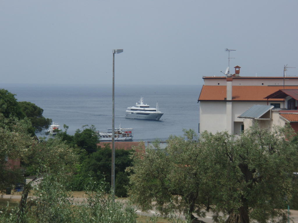 Guest House Zohil Rovinj Exterior foto